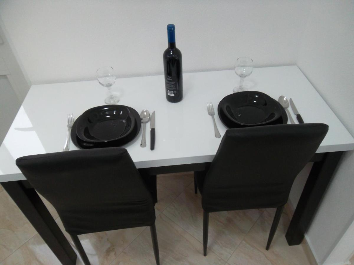 Guest House 4M Petrovac Bagian luar foto