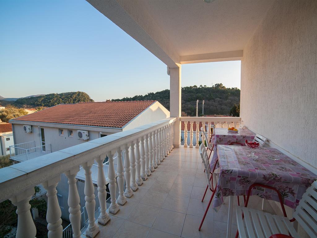 Guest House 4M Petrovac Ruang foto